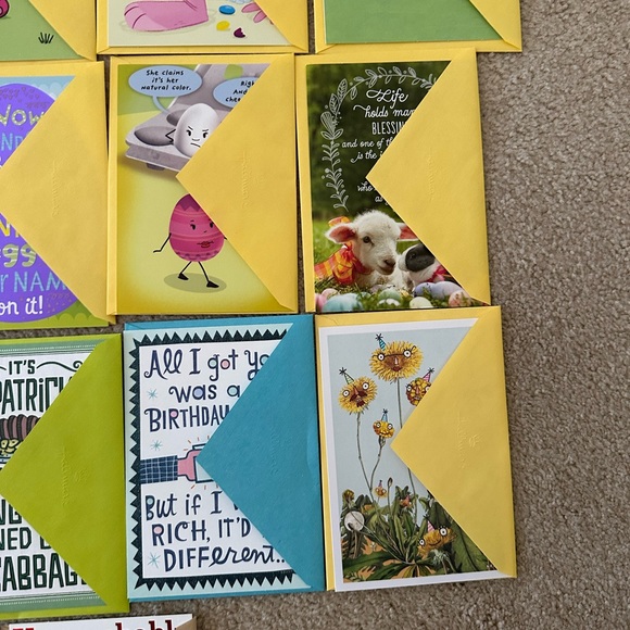 New 17 of Hallmark different kind of cards with envelopes. - Picture 6 of 11